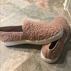 New VINCE Faux shearling BLAIR shoes size 7